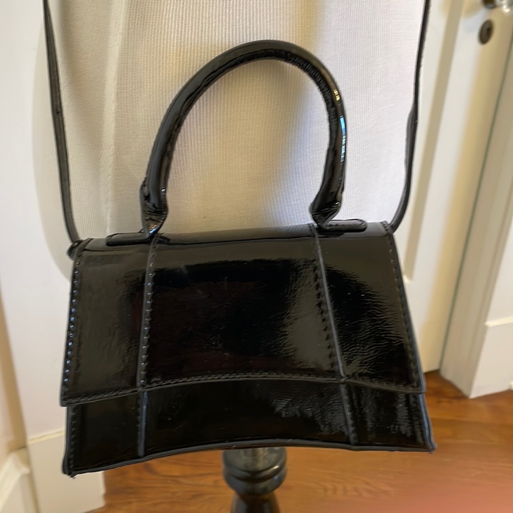 Like new patent leather crossbody/shoulder  bag